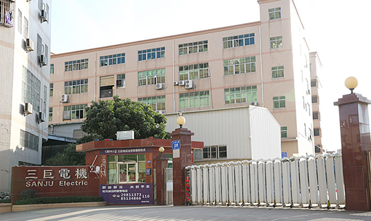 <b>信息技術打開散熱市場新空間，三巨電機拾級而上驅(qū)動發(fā)展</b>